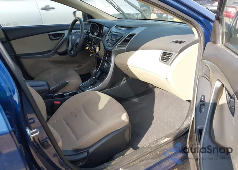 2016 Hyundai Elantra Se z USA, uszkodzony, nr VIN 5NPDH4AE2GH744207